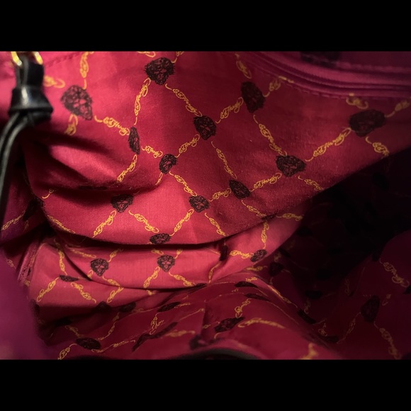 ED HARDY Bag - Gold Tone - Multi Tattoo Heart Skull Tattoo - black vegan leather - Picture 3 of 7